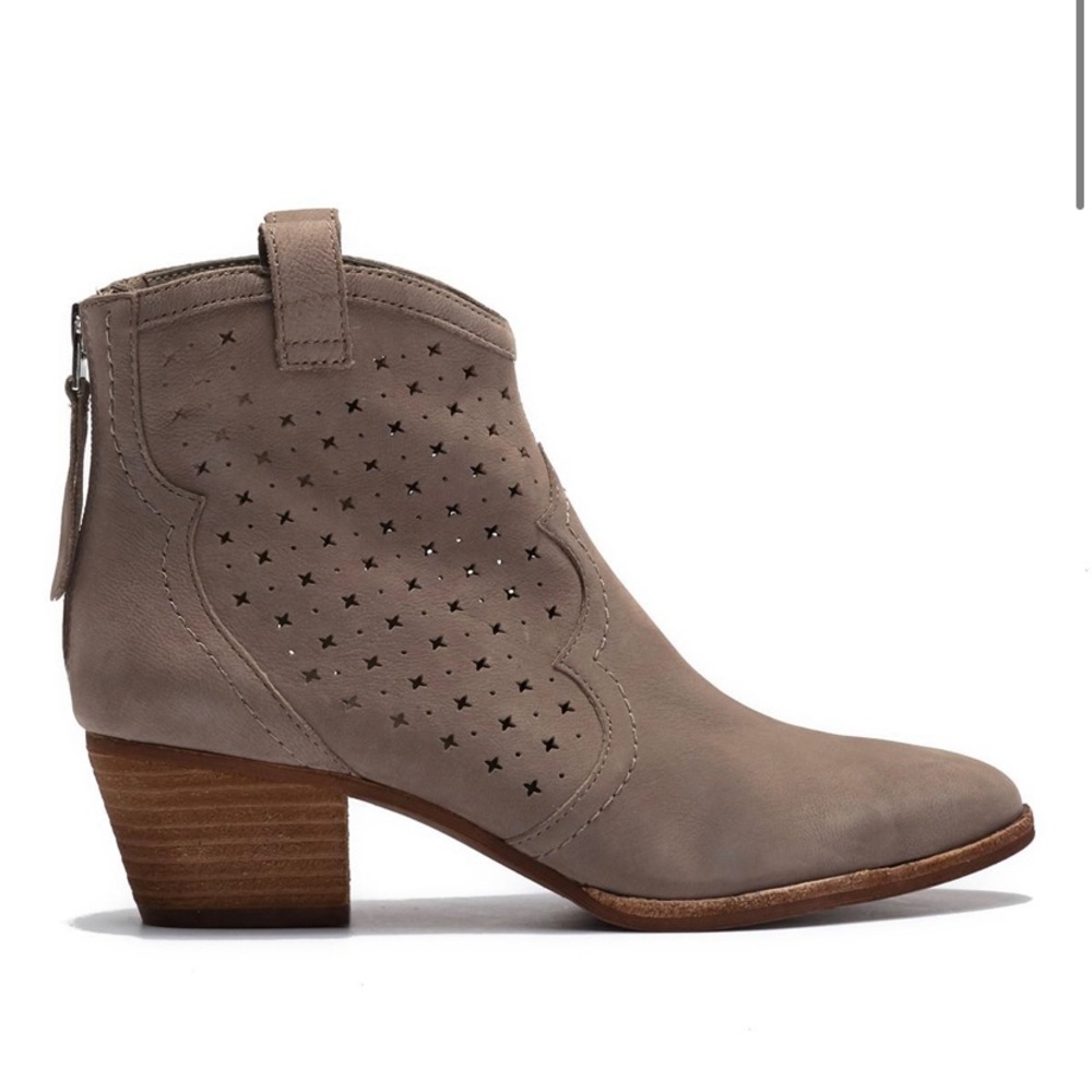 Ankle boot reynolds Sam Eldeman Size 8.5